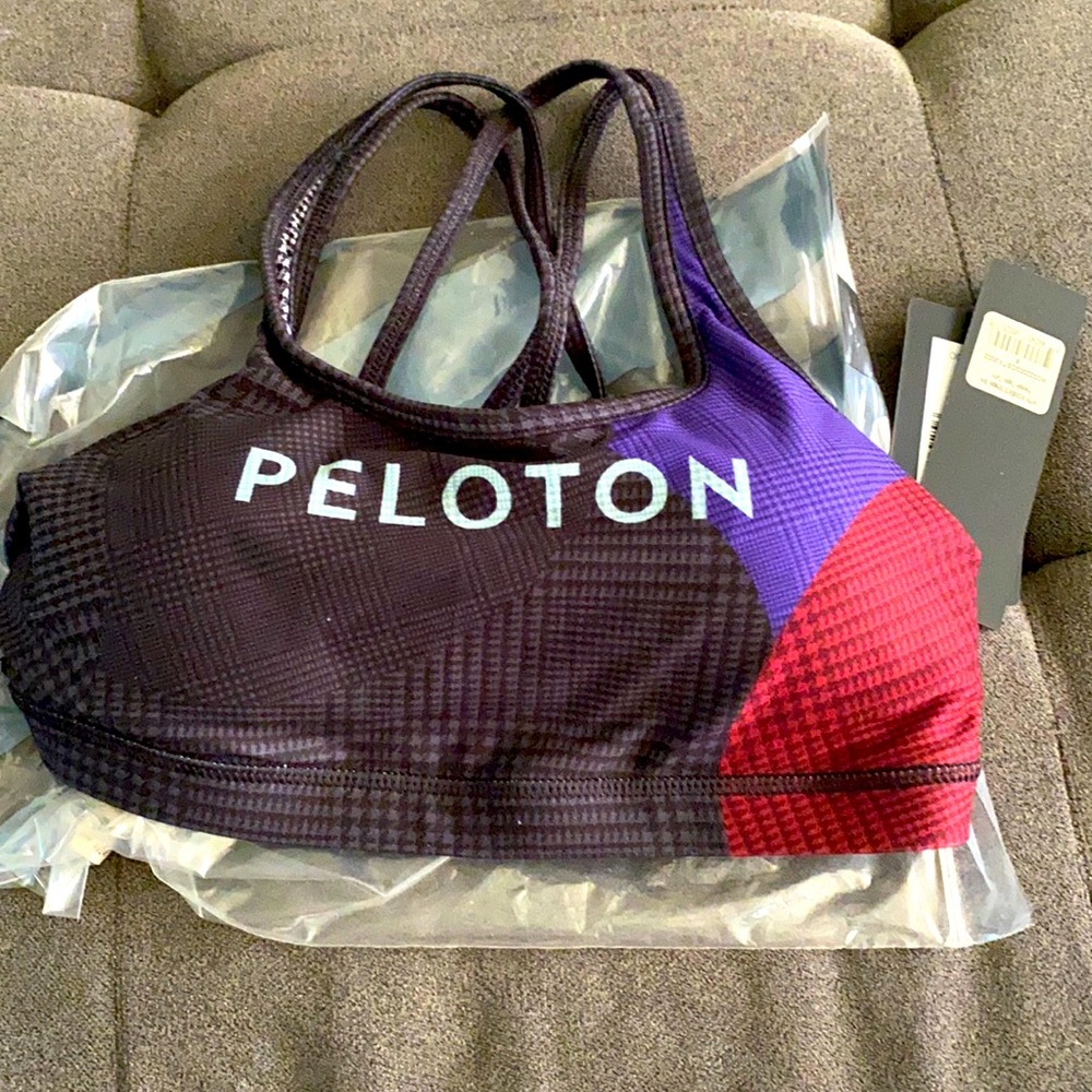 Peloton WITH sports bra